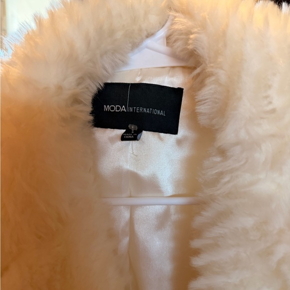 Moda International Off-White Teddy Jacket - Picture 5 of 10